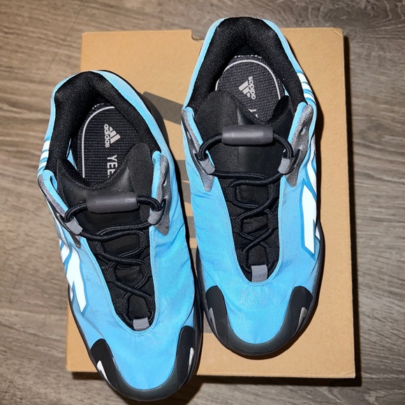 Yeezy 700s - Picture 2 of 3